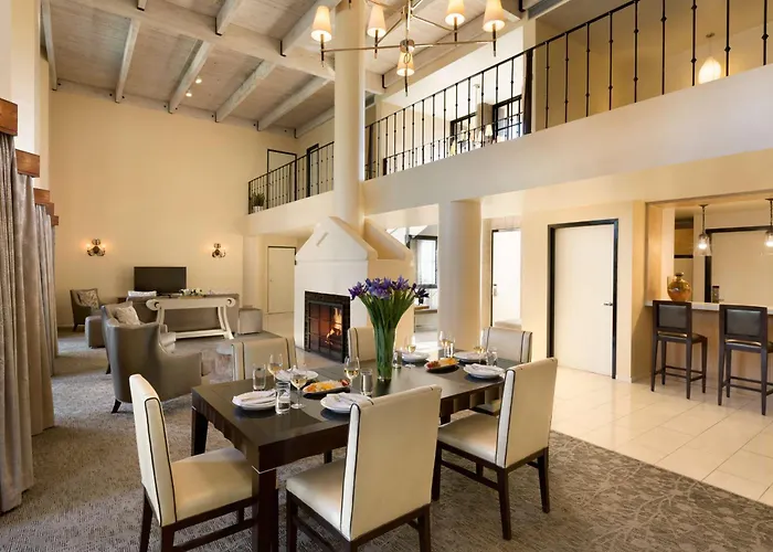 Doubletree By Hilton Paradise Valley 4*