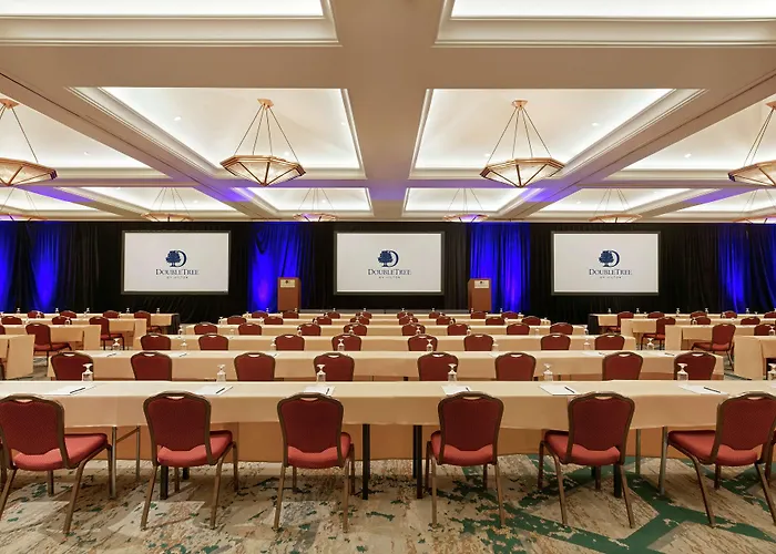 Doubletree By Hilton Paradise Valley 4*