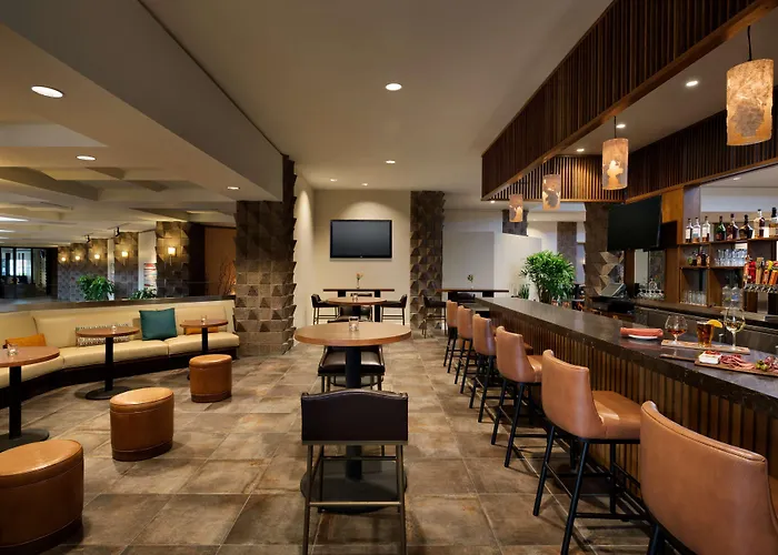 Doubletree By Hilton Paradise Valley Resort