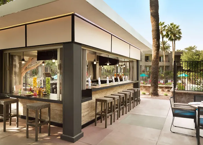 Doubletree By Hilton Paradise Valley Resort